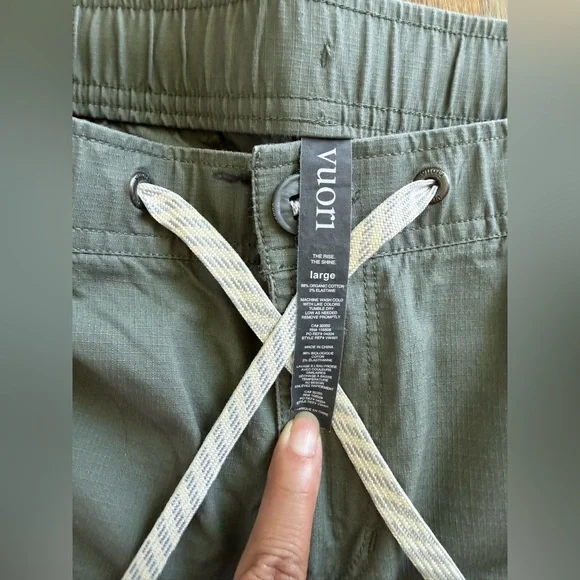 Vuori Women’s Ripstop Pants Tapered Jogger Drawstring Size L - Picture 3 of 3